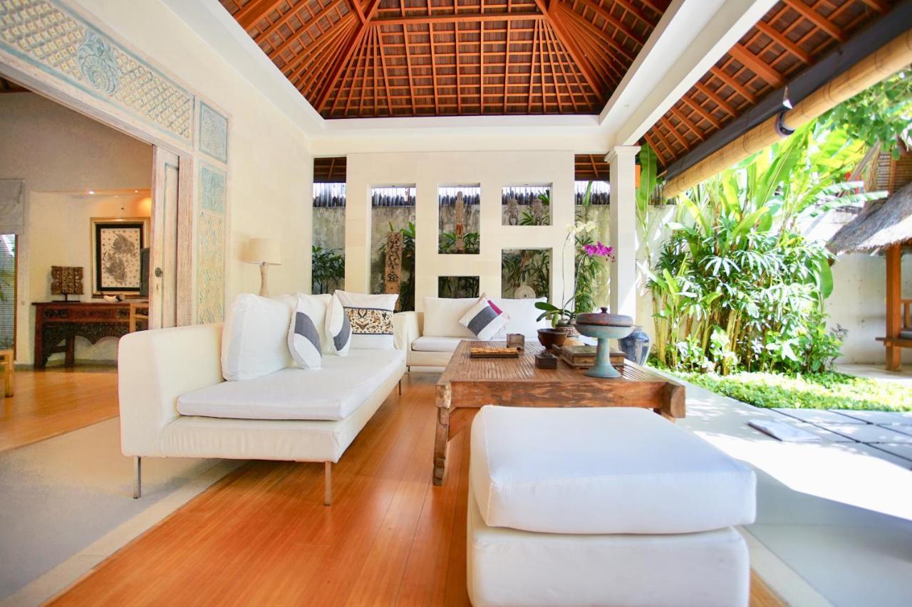 Villa Bali Asri Batubelig Seminyak Exterior foto